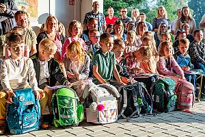 Zahájení školního roku v ZŠ Dolní Třebonín 2. 9. 2024, foto: Lubor Mrázek