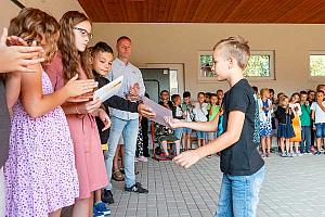 Zahájení školního roku v ZŠ Dolní Třebonín 2. 9. 2024, foto: Lubor Mrázek