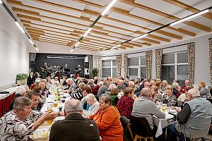 Setkání důchodců, restaurace SKC Dolní Třebonín 13. března 2025, foto: Lubor Mrázek